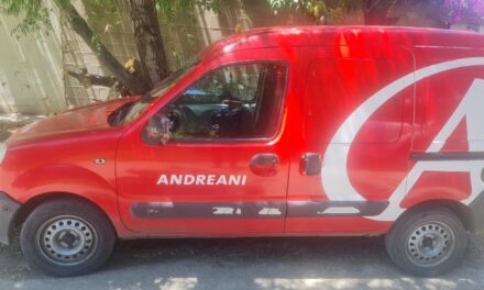 Recuperan un utilitario robado en la zona norte de la ciudad de Córdoba