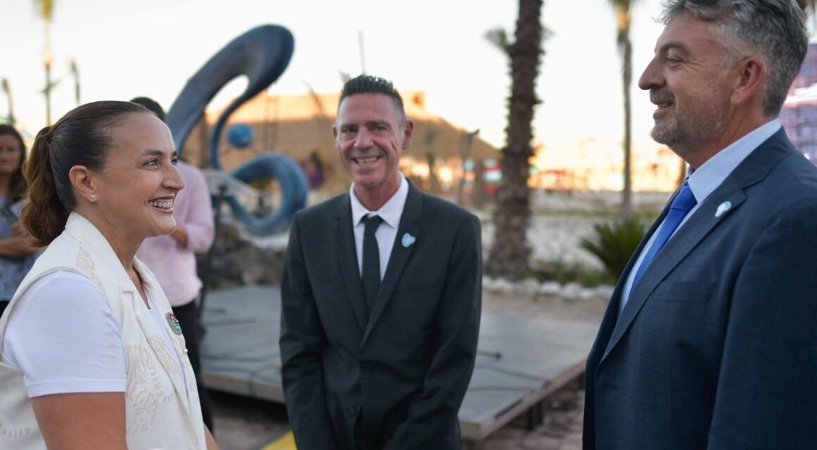 Córdoba inauguró el parque acuático más grande del país