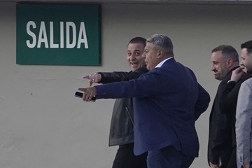 La AFA frena el torneo tras citación a Tapia