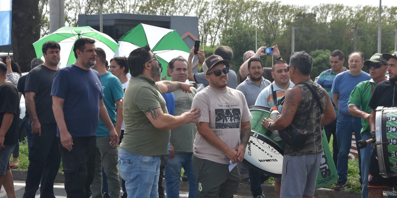 Este miércoles habrá atención limitada en la Municipalidad por asamblea