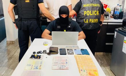 Río Cuarto: secuestran dinero, arma y detienen a un hombre