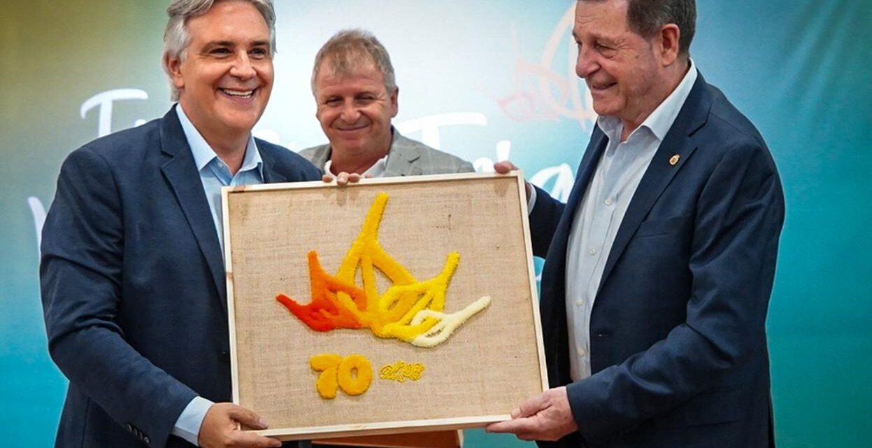 Más pavimento y gas para potenciar la región triguera