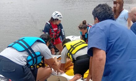 Una mujer fue hospitalizada tras un accidente náutico