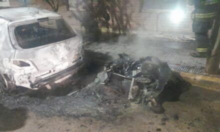 Investigan incendios intencionales en contenedores de basura