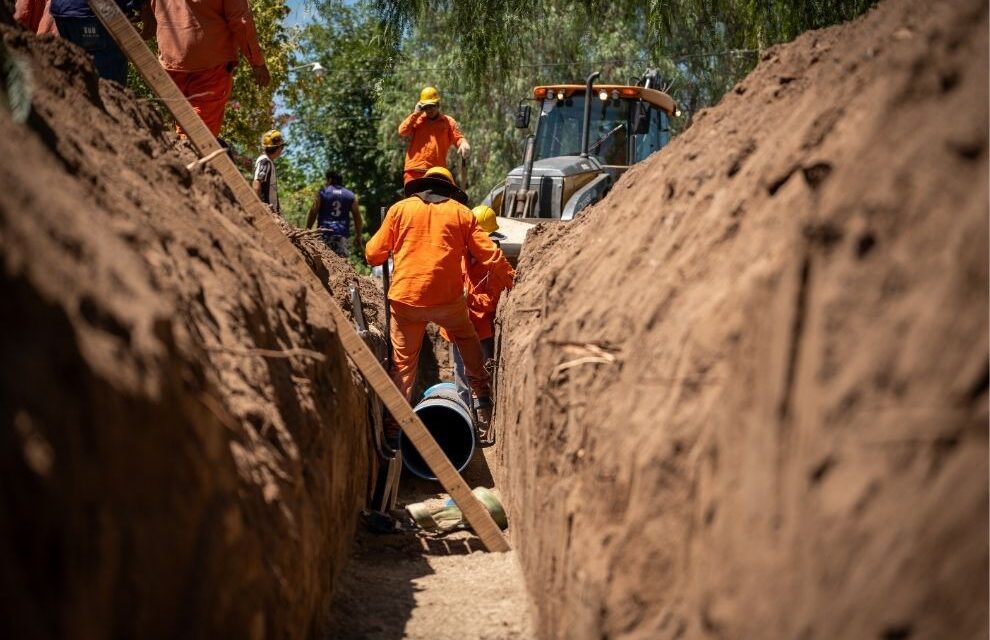 El Acueducto Oeste de Cruz del Eje avanza al 45%
