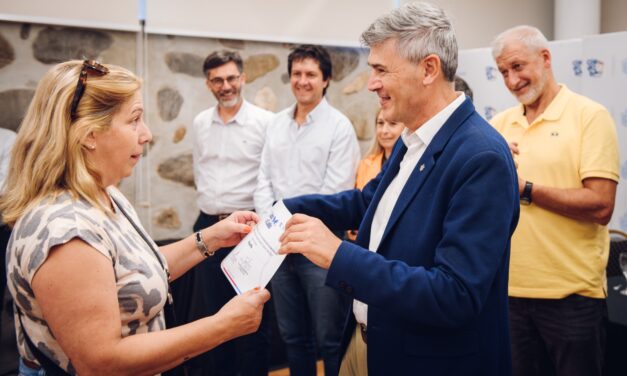 40 centros vecinales recibieron aportes del programa Codo a Codo