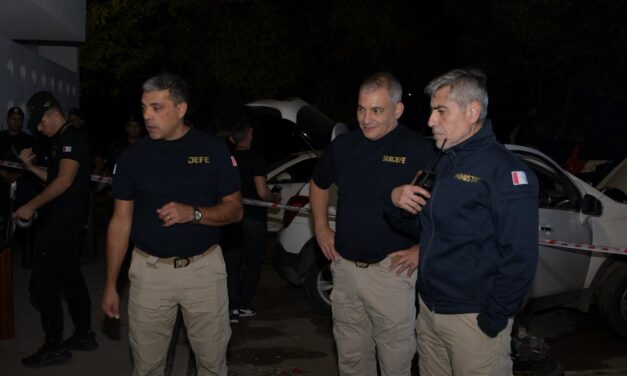 Evadió un control, huyó y hallaron más de $350 millones en droga