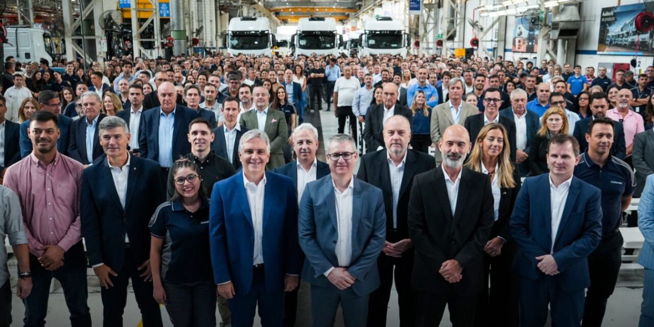 “Sin igualdad no podemos defender el trabajo”, dijo Llaryora