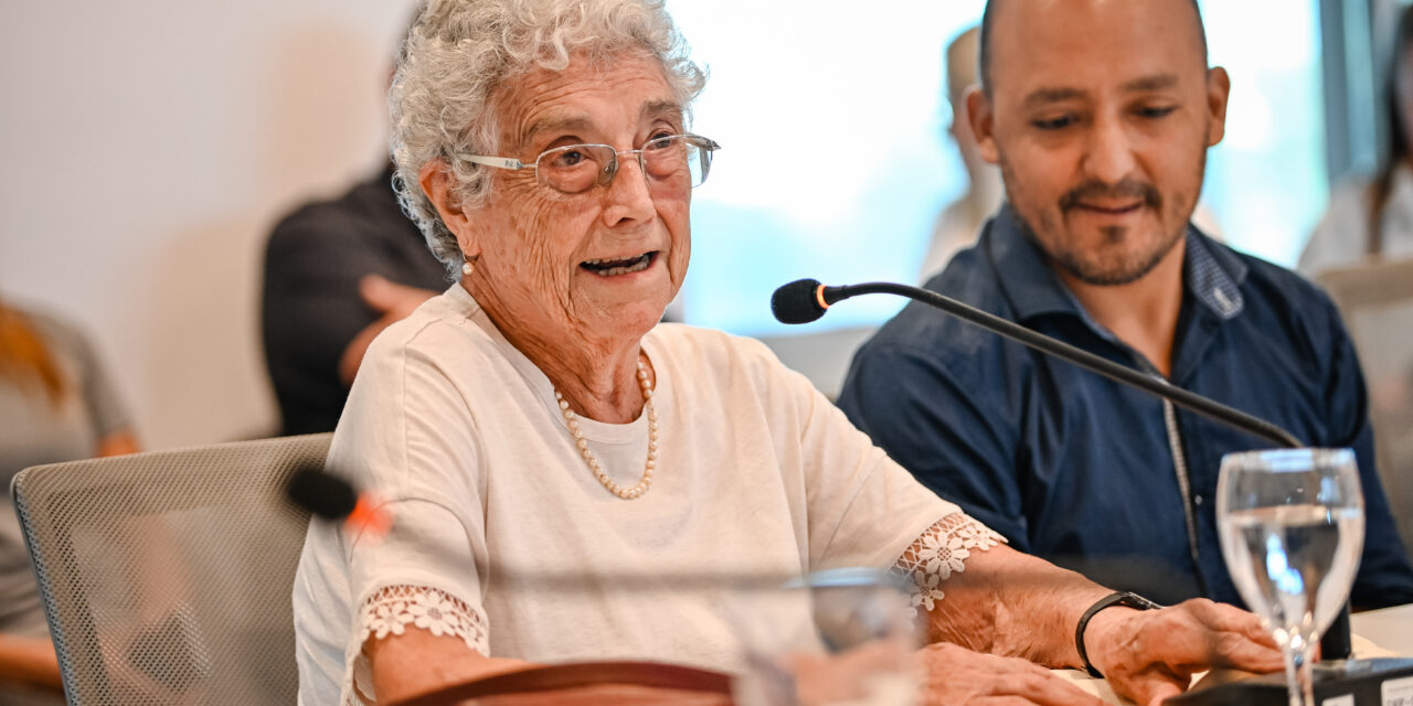 A los 90 años, premiarán a una nadadora ejemplo en Córdoba