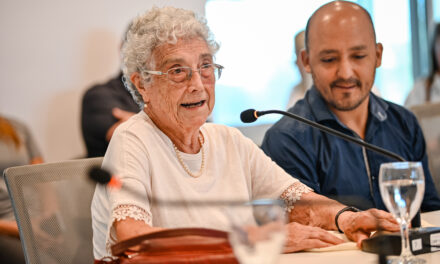 A los 90 años, premiarán a una nadadora ejemplo en Córdoba