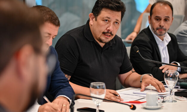 Vázquez cruzó a Juez en X: “Dejá el show y ponete a trabajar”