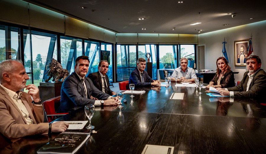 Buscan prohibir los “naranjitas” ilegales en toda la provincia