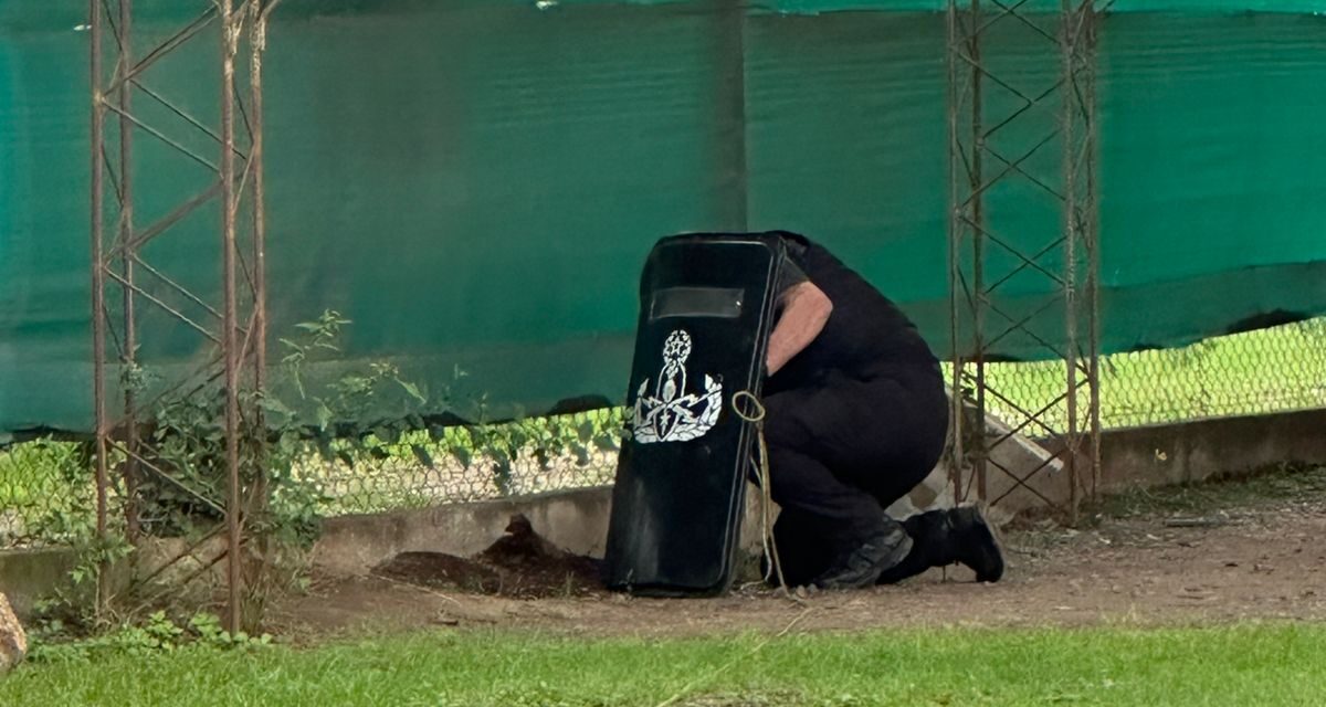 Hallan proyectil de mortero abandonado en barrio Kairos