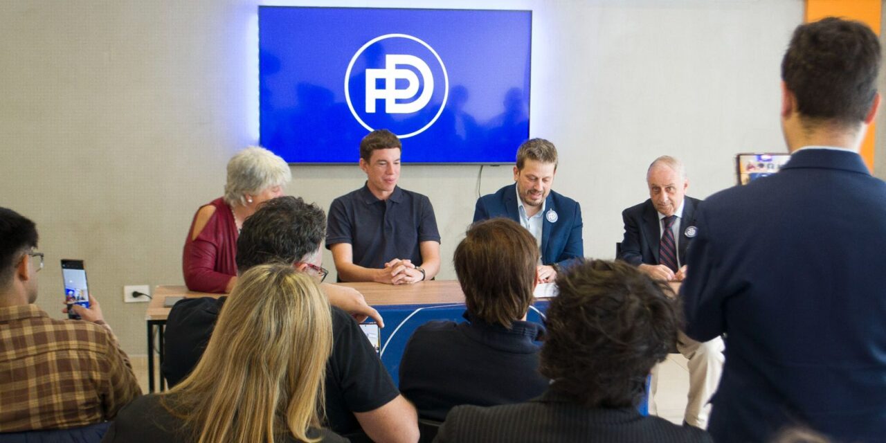 Movimiento político en Córdoba: Hernández Maqueda se afilió al Partido Demócrata