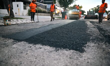 Bacheo en Rafael Núñez hacia Mujer Urbana