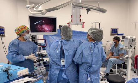 Avance en salud: realizan cirugías laparoscópicas en recién nacidos