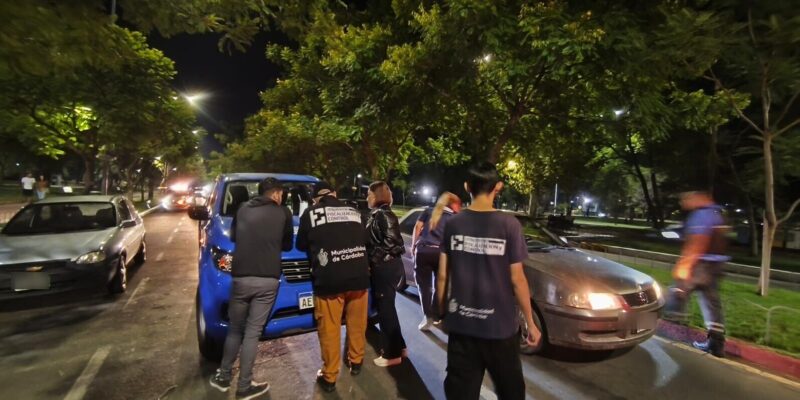 Controles en Córdoba: 42 actas por alcohol en la vía pública y tres fiestas clandestinas desarticuladas