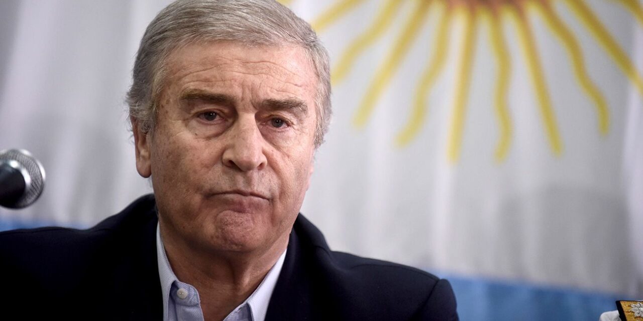 Aguad cuestionó la clausura de una tribuna de Belgrano