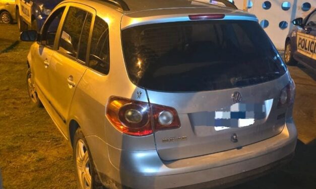Detienen a un hombre con inhibidor en Villa Warcalde