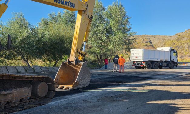 Trabajan contrarreloj por socavón en Altas Cumbres