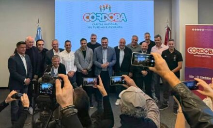 Córdoba apuesta al turismo estudiantil y suma visitantes del exterior