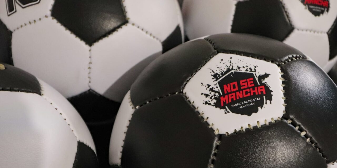 Preocupación por el futuro de una cooperativa que fabrica pelotas en barrio San Ignacio