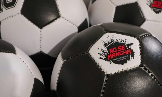 Preocupación por el futuro de una cooperativa que fabrica pelotas en barrio San Ignacio