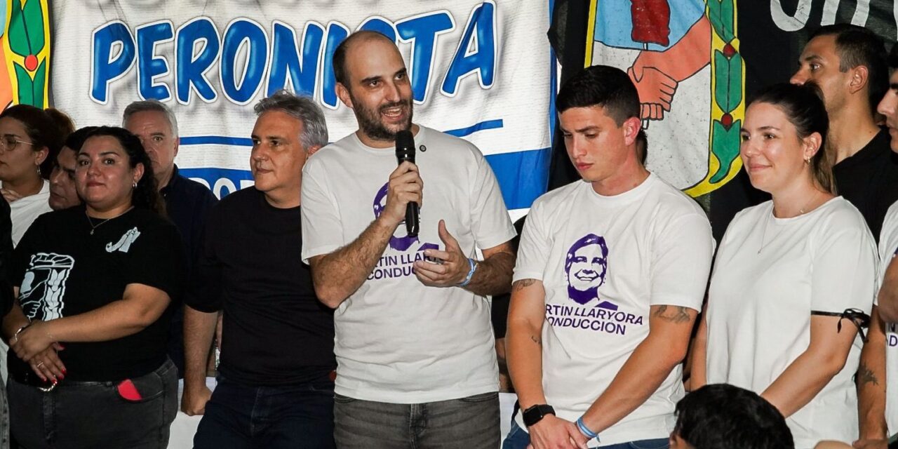 Tras las críticas, se cruzaron Fabre y Scotto por el campamento peronista