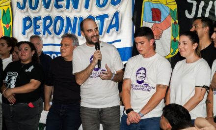 Tras las críticas, se cruzaron Fabre y Scotto por el campamento peronista