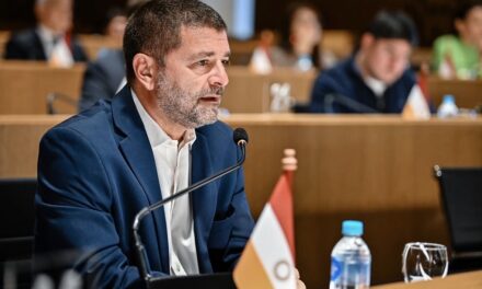 Cruce por la Guardia Urbana: Simonian respondió a De Loredo