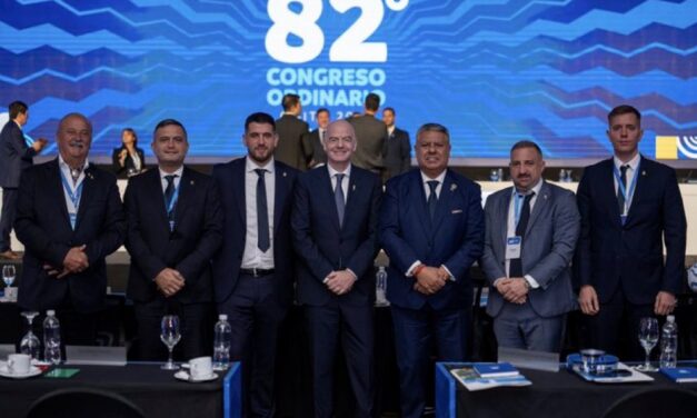 Cavagliatto, junto a Infantino en un lugar destacado