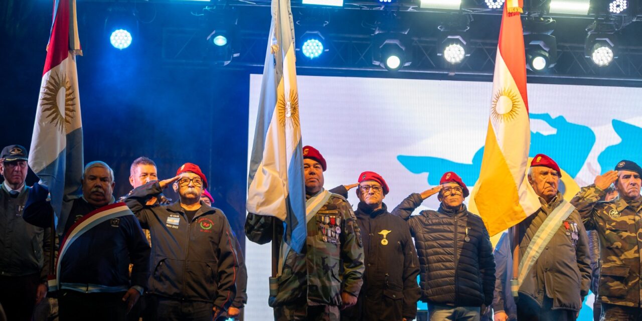 Vigilia por Malvinas: Córdoba honra a sus héroes
