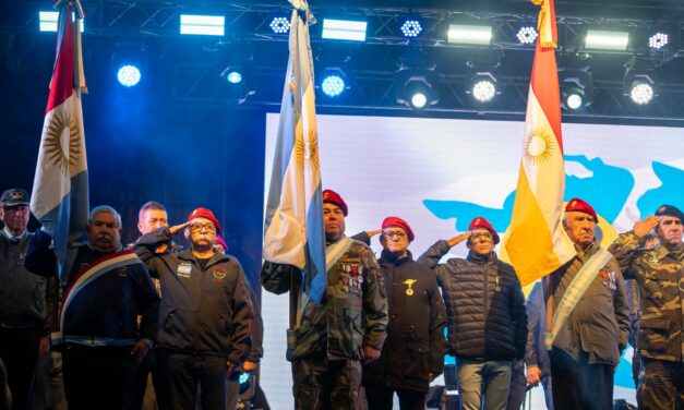 Vigilia por Malvinas: Córdoba honra a sus héroes