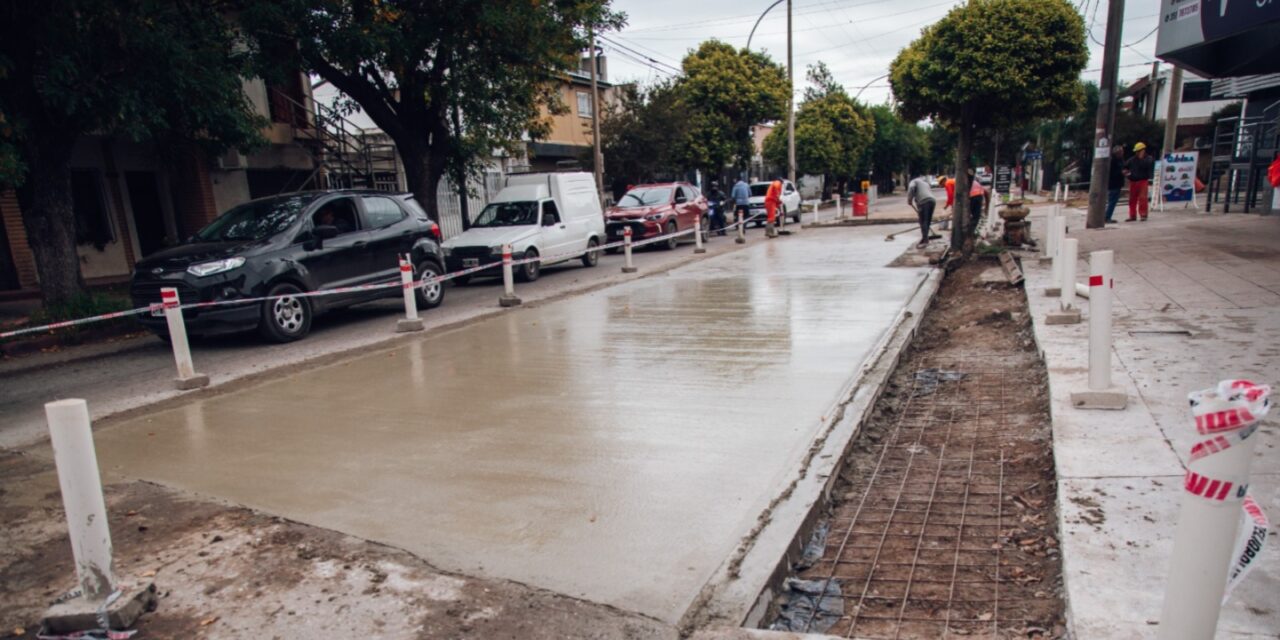 Arreglan con hormigón un cruce muy transitado de la zona norte