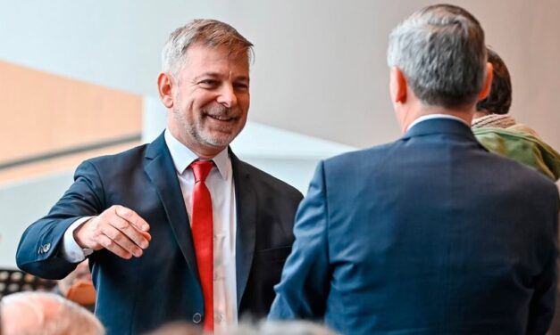 El “carpetazo” de Pretto a De Loredo por la Guardia Urbana