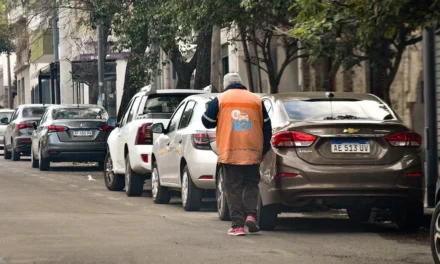 Ya hay despacho para regular el estacionamiento y los “naranjitas”