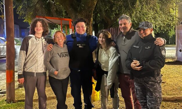 La Guardia Urbana encontró a una menor extraviada en un colectivo