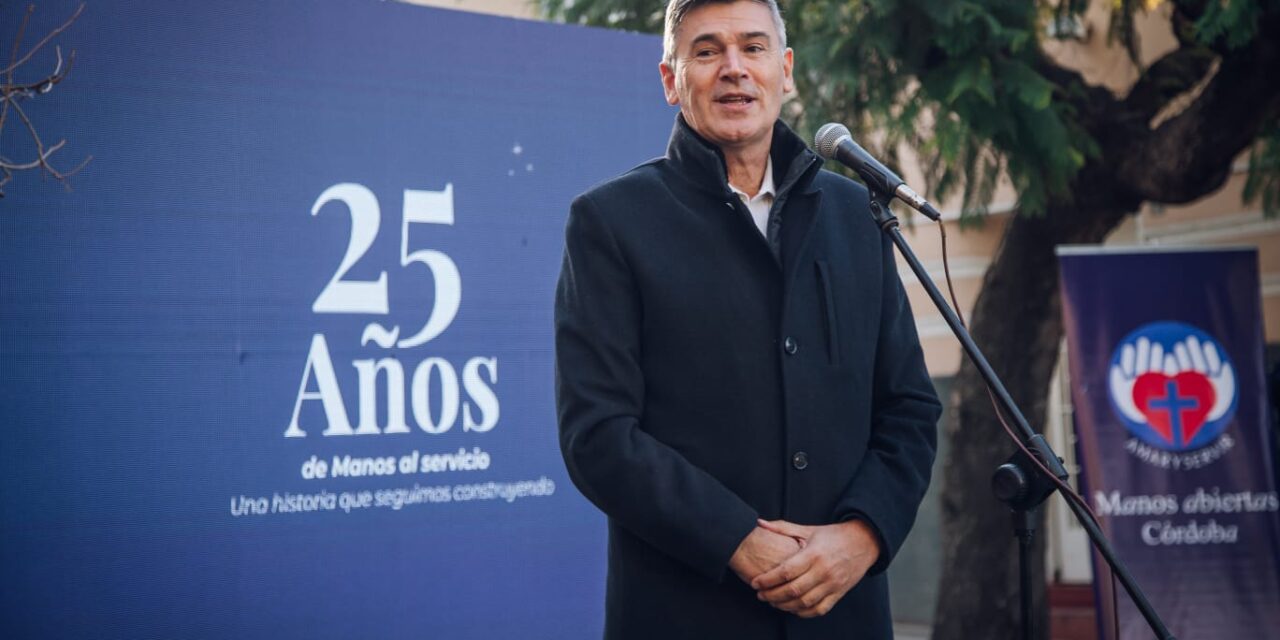 Passerini participó del aniversario de Manos Abiertas