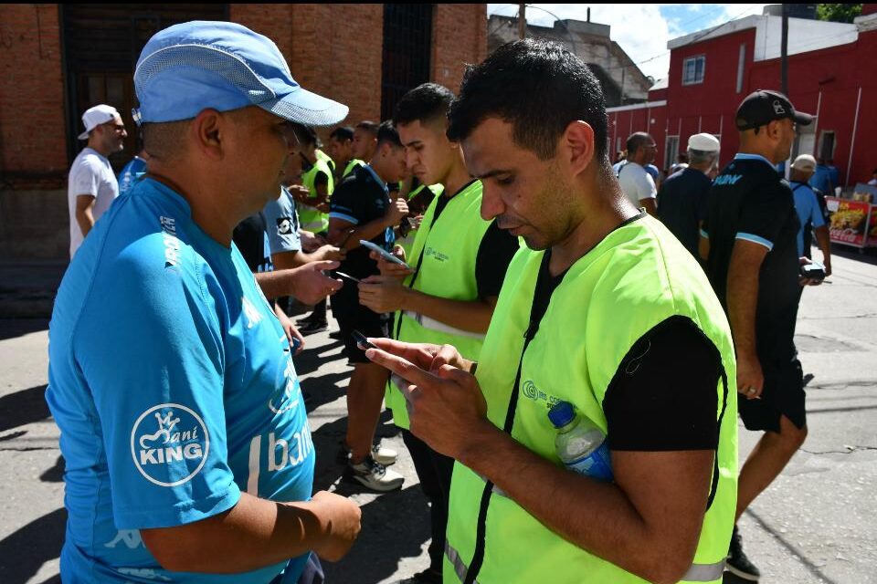 Deudores alimentarios no podrán entrar a las canchas en Córdoba