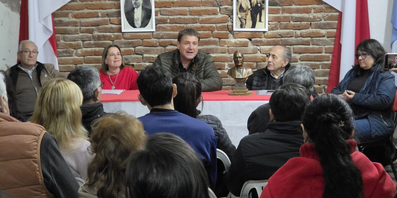 Gvozdenovich sigue recorriendo seccionales y pasó por la 11