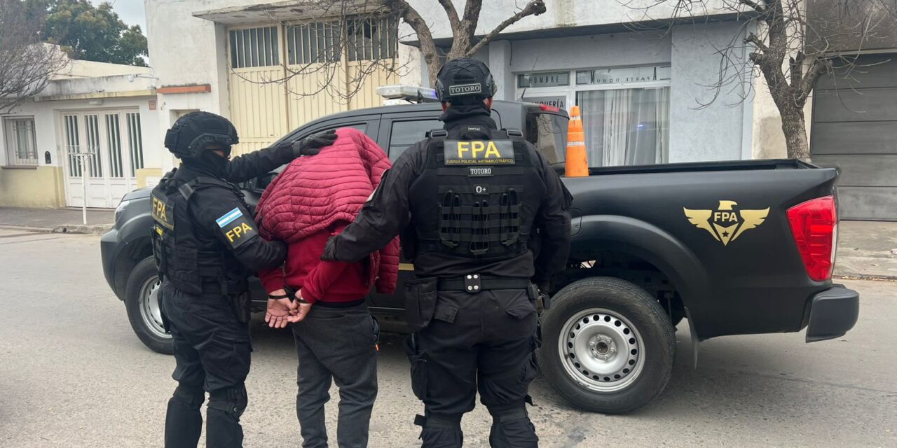 Vendía cocaína detrás de una forrajería y una zapatería en Bell Ville
