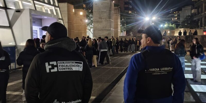 Clausuras y controles en locales y espacios públicos