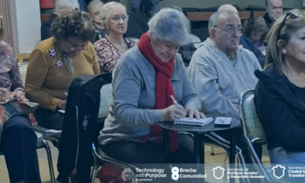 Talleres digitales gratuitos para adultos mayores