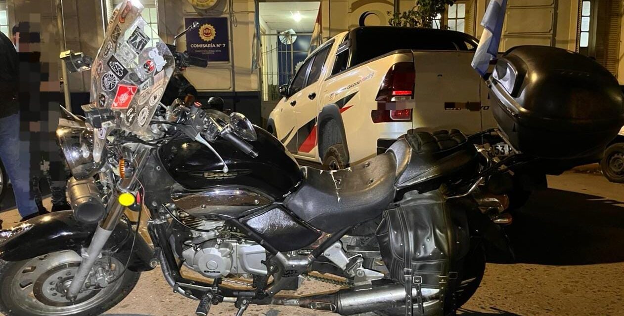 Recuperaron una moto robada y detuvieron a tres personas en Villa El Nylon