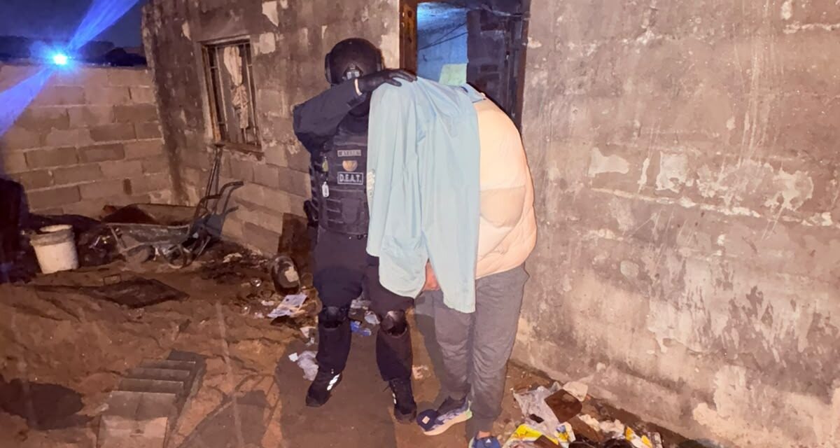 Cayó narco delivery en Pilar: secuestraron drogas y un arma