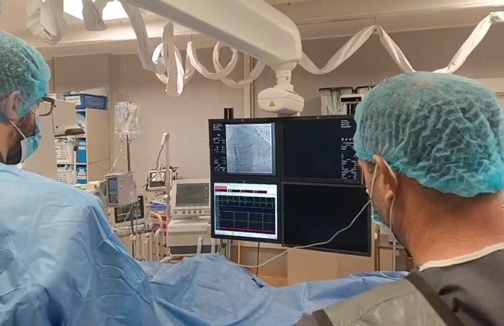 Histórico: realizan el primer implante de marcapasos sin cables en la salud pública cordobesa