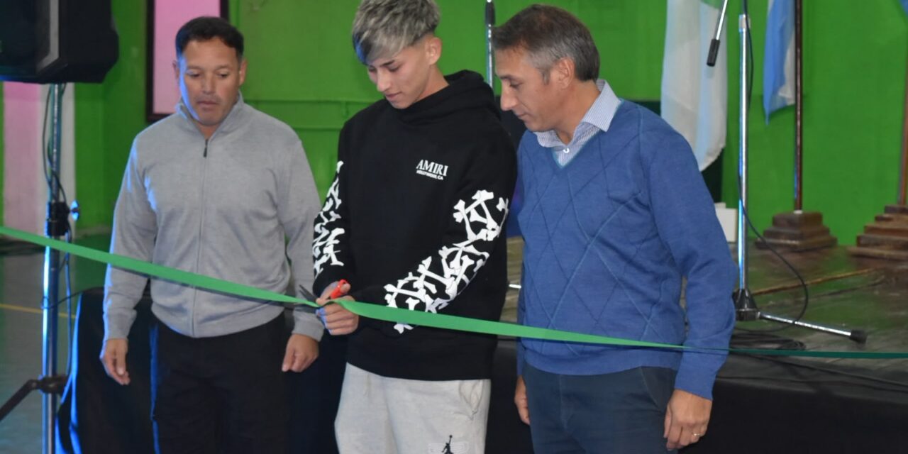 Un talento de la Liga ayudó a transformar la sede de Las Flores