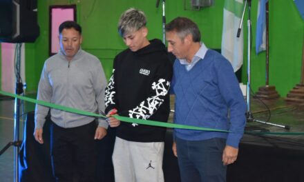 Un talento de la Liga ayudó a transformar la sede de Las Flores