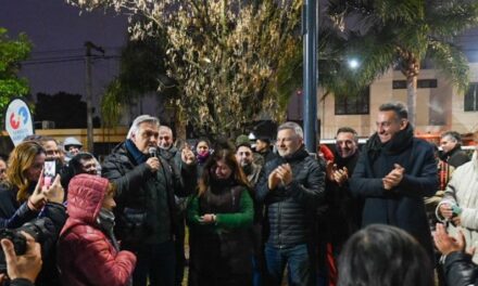 Nueva iluminación y más obras para una plaza de la Capital