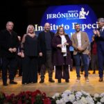 La ciudad distinguió a referentes de la cultura, la justicia y el deporte
